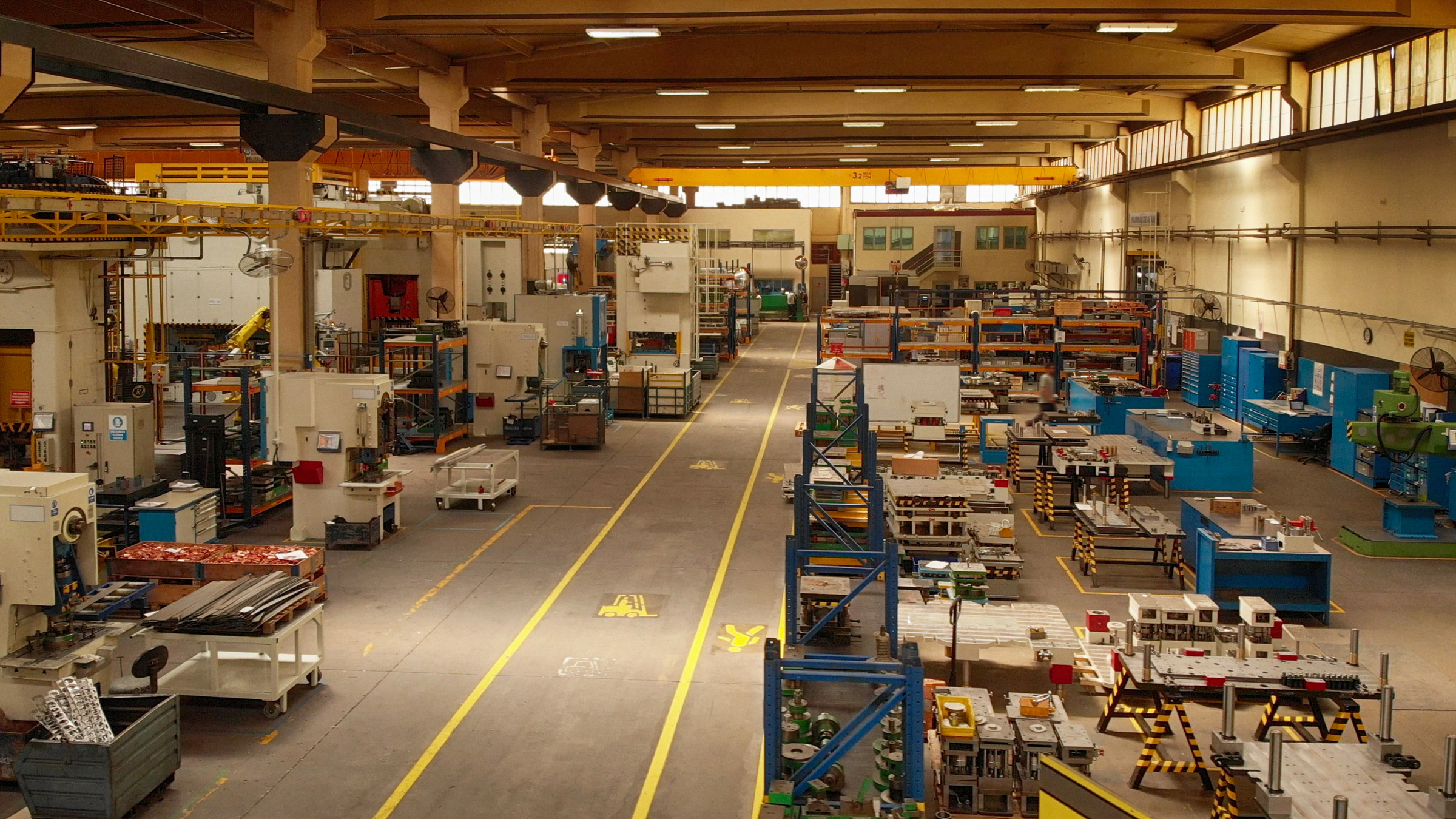 Large warehouse operations